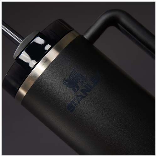 black Vaso con aislamiento de acero inoxidable reciclado Stanley Quencher® H2.0 FlowState™ 890 ml