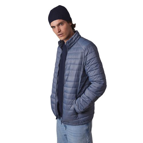 GORRO CON BORDE ACANALADO