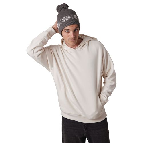 GORRO NAVIDEÑO DE PUNTO CON MOTIVO DE ESTRELLAS