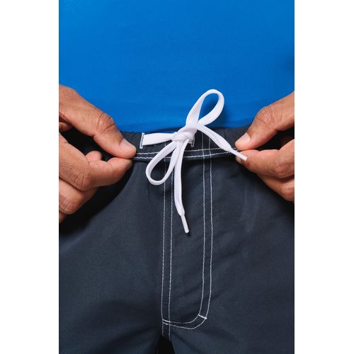 Bañador tipo short