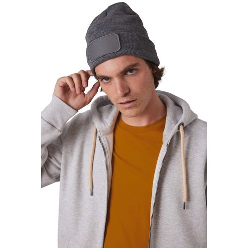 GORRO RECICLADO CON PARCHE Y FORRO THINSULATE™