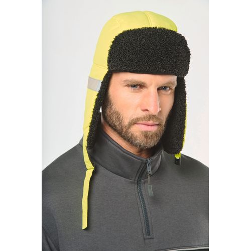 Casquette rembourrée avec rabats pour les oreilles - 1