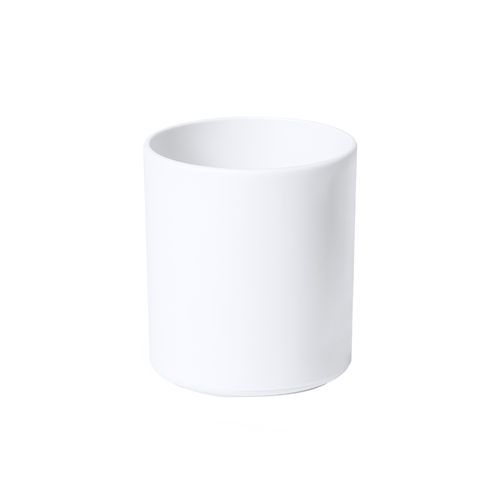 white Taza Pioka