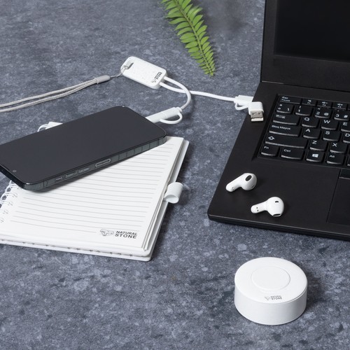 white Auriculares Bekery