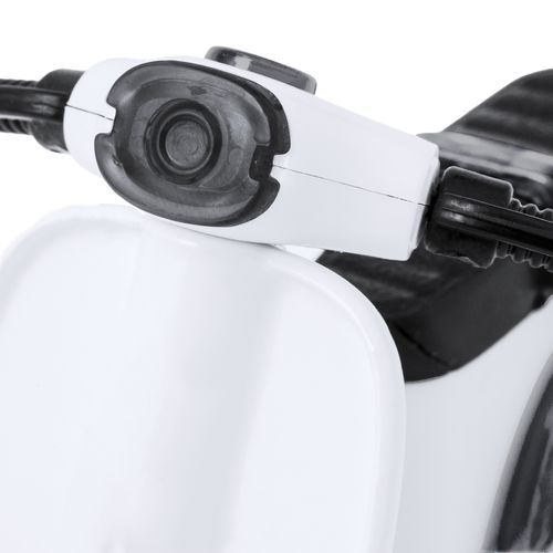white Maqueta Vespak