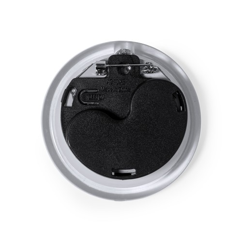 white Pin Xandar