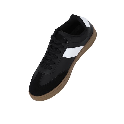 white Zapatilla Kodama