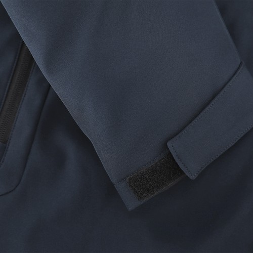 black Parka Setter