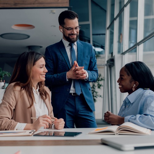 white Auricular Traductor Cuita