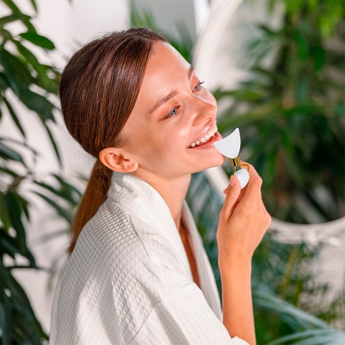 white Masajeador Facial Herbiax