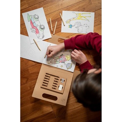 Set à dessin, crayons de couleur, taille-crayon, gomme | Legend thumbnail 4