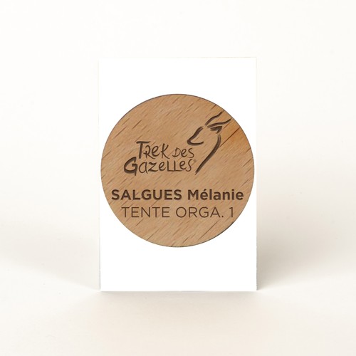 Badge Tourond aimant taille L gravé avec carte thumbnail 4