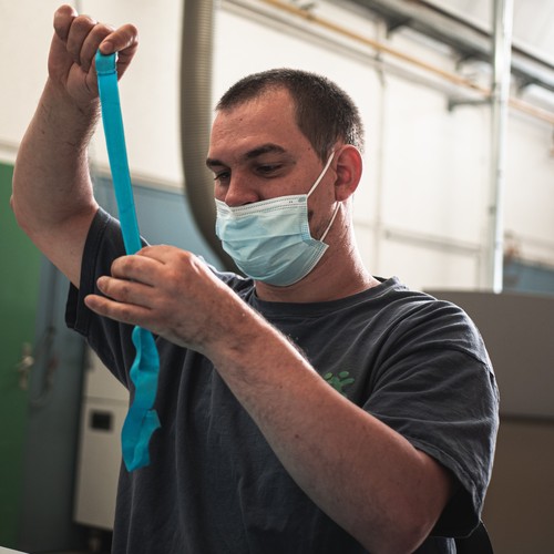 Médaille en bois gravée avec carte - 9