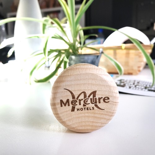 Yoyo en bois gravé - 8