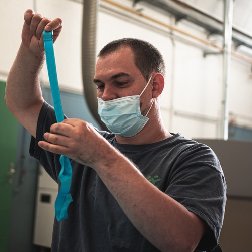 Médaille en bois gravée sans carte thumbnail 5