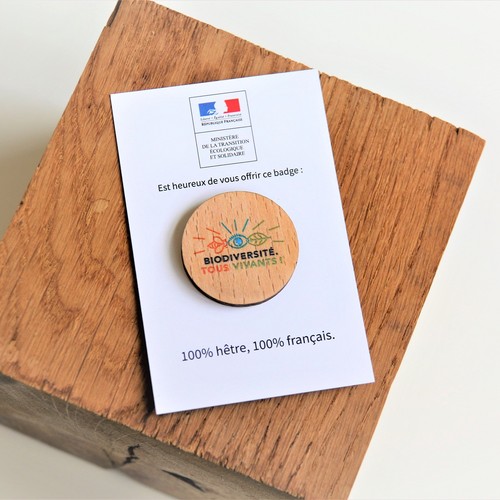 Badge Tourond broche taille M imprimé avec carte thumbnail 5