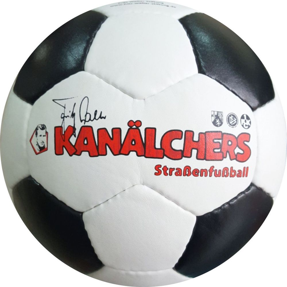 FUSSBALL