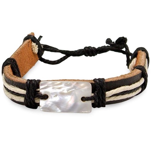 BRACELET CUIR/NACRE "MAGALUF"