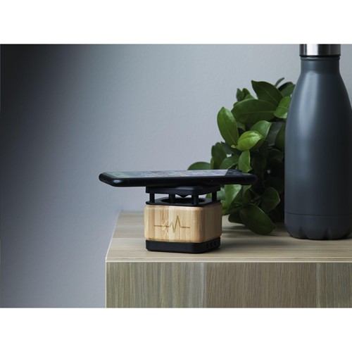 Bamboo Block Speaker avec chargeur sans fil thumbnail 7