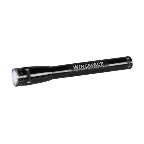 Mini Maglite® LED AA coffert lampe torche thumbnail 7