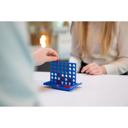 Jeu de réflexion "Gagne avec 4" - 8