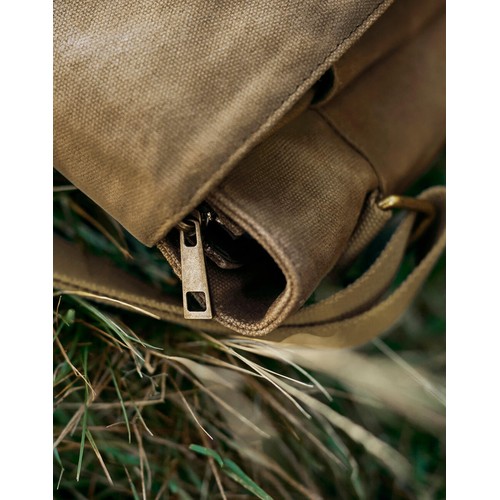 Heritage Waxed Canvas Messenger thumbnail 9