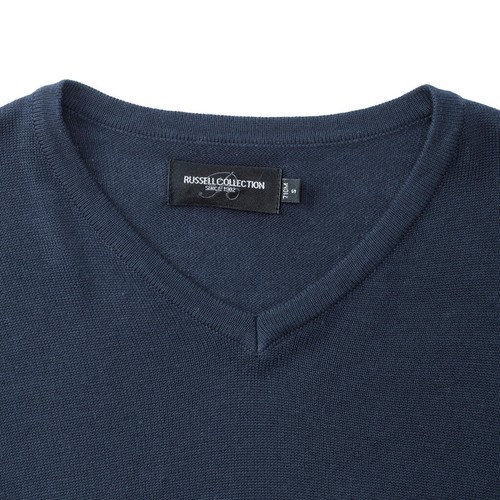 Men`s V-Neck Knitted Pullover thumbnail 11