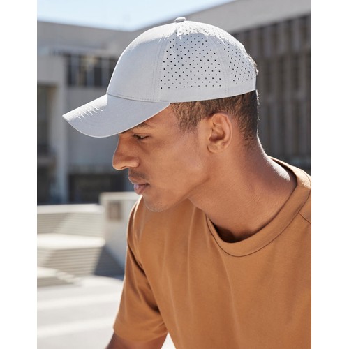 Laser Performance Trucker - 1
