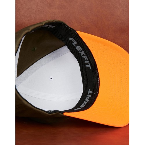 3-Tone Flexfit Cap thumbnail 4
