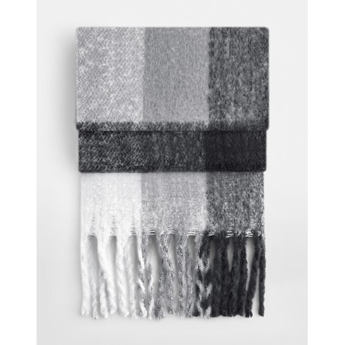 Fluffy Check Scarf - 2