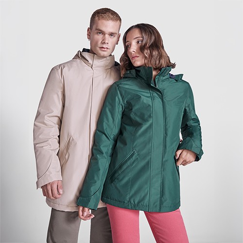 AMERICA WOMAN thumbnail 7