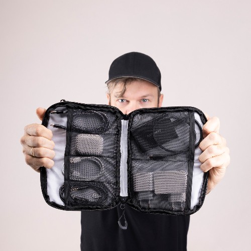 Organisateur de Câbles Tech Noir TROIKA BLACK TECH POUCH 2 thumbnail 4