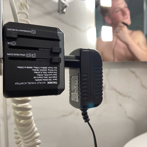 Adaptateur de Voyage Universel TROIKA WORLD TRAVEL ADAPTER thumbnail 7