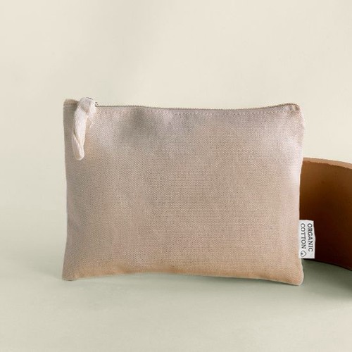 NECESER AIRY
