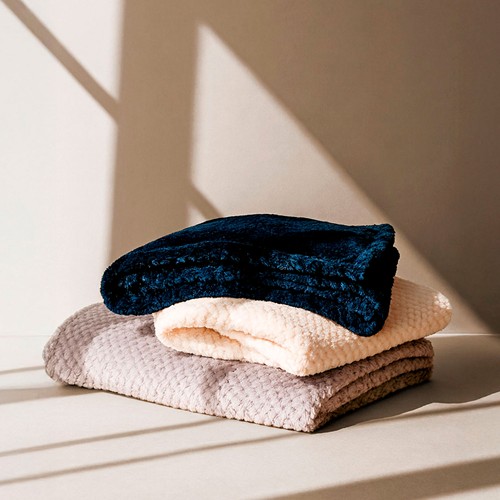 gray MANTA PINEAPPLE