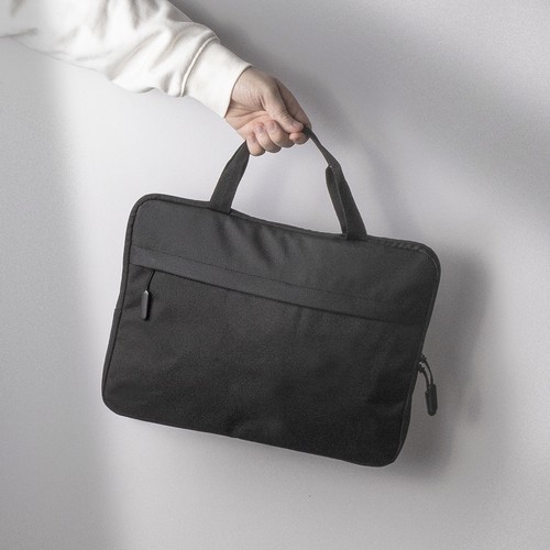 black BOLSA IKUSA