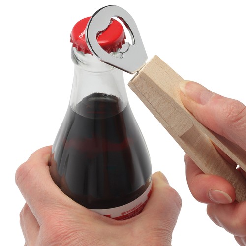 Pince à griller en bois avec décapsuleur - 3