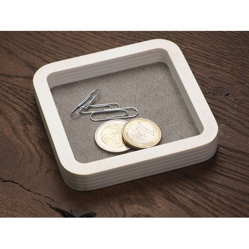 Wooden desk organiser