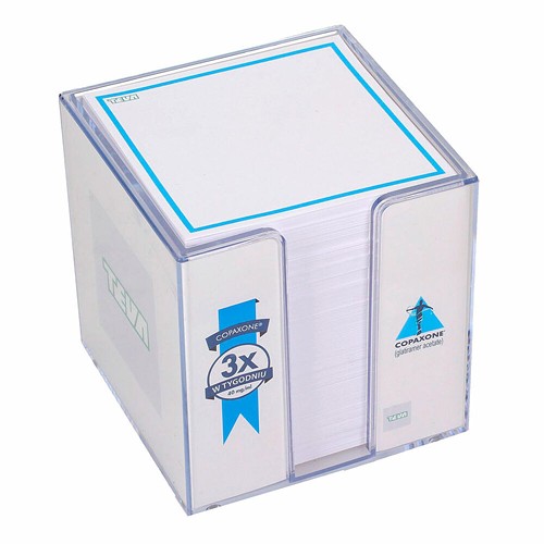 Cube à Notes en Plastique Personnalisable – Organisateur de Bureau (100x100x100 mm) avec Insert Publicitaire - 1