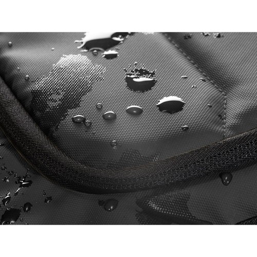 TOULON. Mochila para portátil fabricada en poliéster reciclado 600D de alta densidad 16