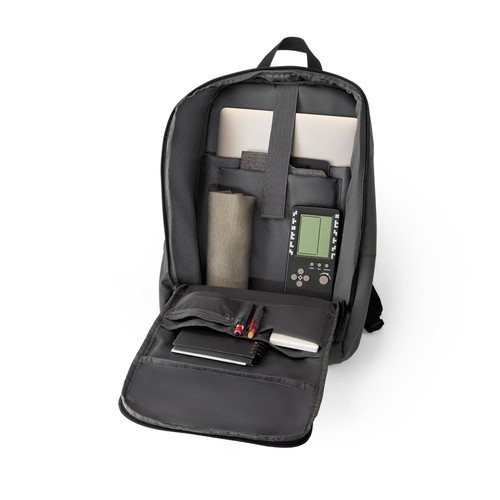 TOULON. Mochila para portátil fabricada en poliéster reciclado 600D de alta densidad 16
