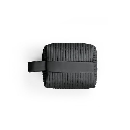 black GILI. Bolso de mano de PU (21% PU reciclado y 30% poliéster reciclado)