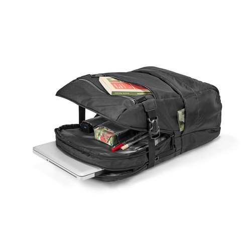 black ZIPPERS BPACK. Mochila para portátil de 15.6'' en poliéster 300D y jacquard 840D