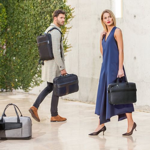 gris claro Motion Bag. Bolsa de viaje en 600D catiónico y polipropileno