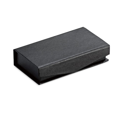 black BRAGG 8GB. Memoria USB de 8GB, fabricada en PU y con clip de mosquetón