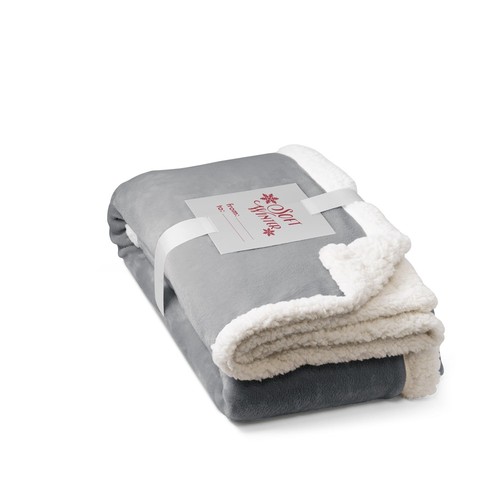 HEIDEN. MANTA POLAR REVERSIBLE (190 G/M²) CON CINTA DE RASO Y TARJETA PERSONALIZADA