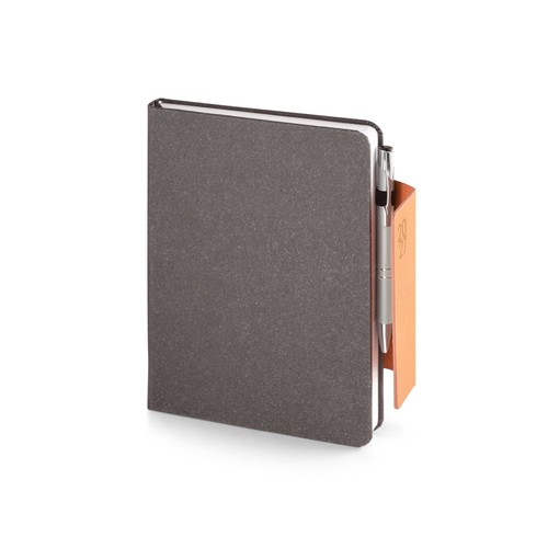 black TAGORE A5. Agenda A5 en piel (58% reciclada)