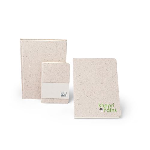 luz natural ORGANIC SEMI-RIGID. Bloc de notas A5 con tapa semirrígida de materia orgánica de elefante (80%)