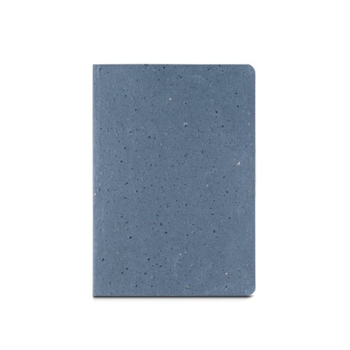 blue COFFEEPAD SEMI-RIGID. Bloc de notas A5 con tapa semirrígida elaborado a partir de residuos de cascarilla de café (65%)