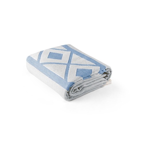 blue MALEK. Toalla de baño y multifuncional (350g/m²) fabricada en algodón ligero y resistente (85%) y algodón reciclado (15%)